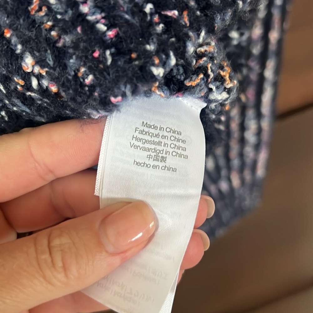J.Crew Sweater - Picture 5 of 10